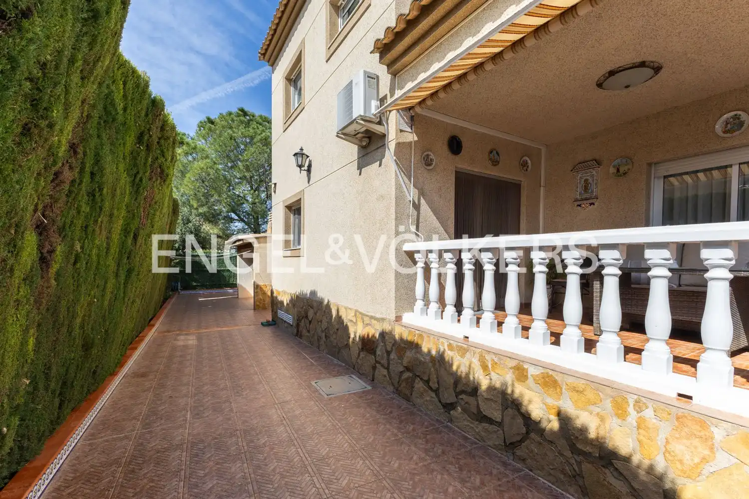 Exterior view of Houses for sale in L'Eliana  with Air Conditioner, Heating and Private garden