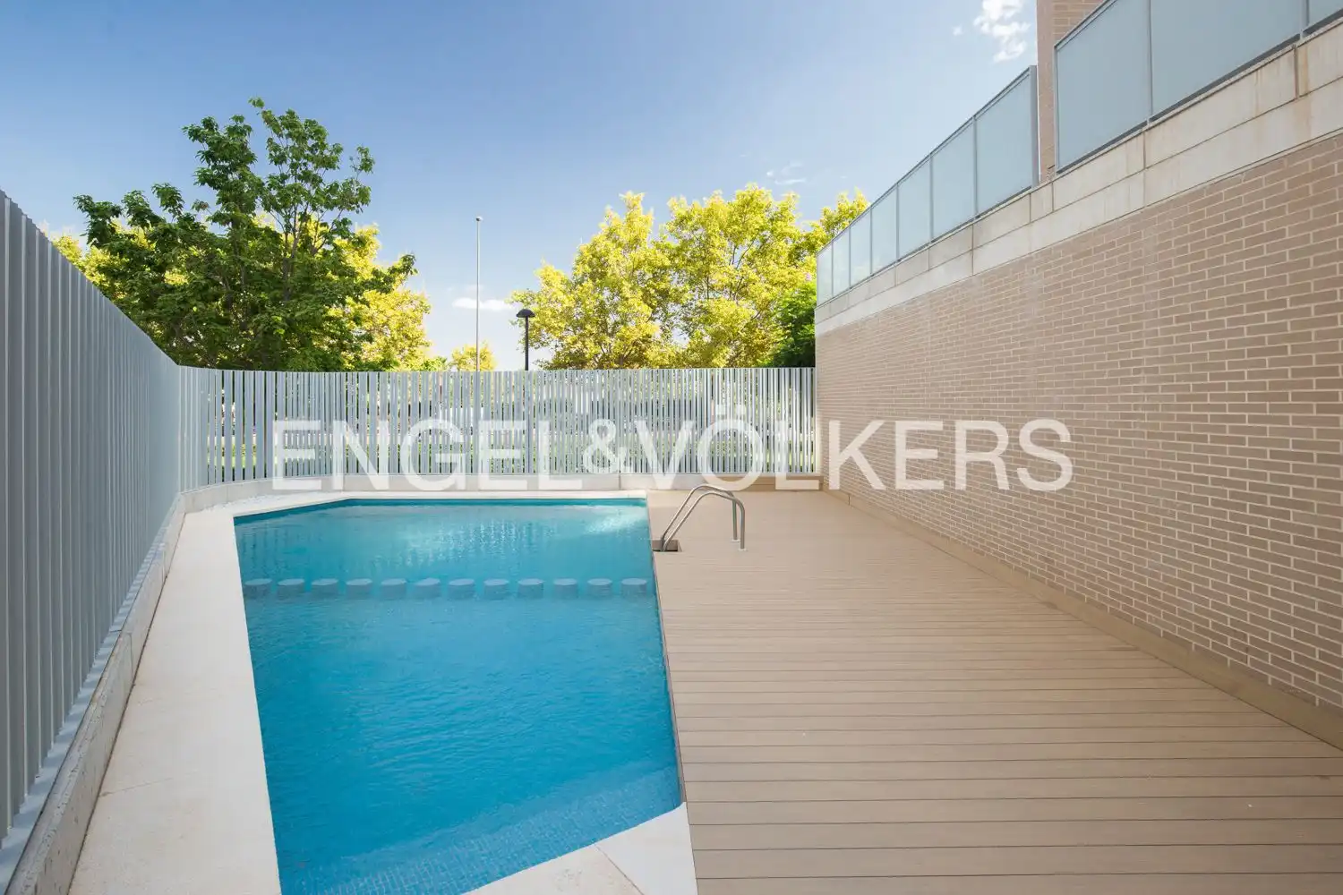 Piscina de Piso en venta en Valencia con Aire acondicionado, Calefacción y Trastero