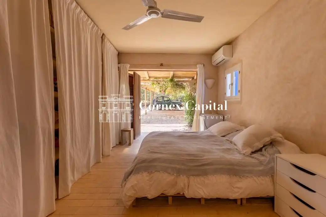 Bedroom of Houses for sale in Formentera  with Air Conditioner, Heating and Private garden