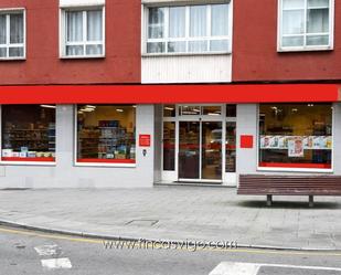 Local en venda en Pontevedra Capital  amb Moblat