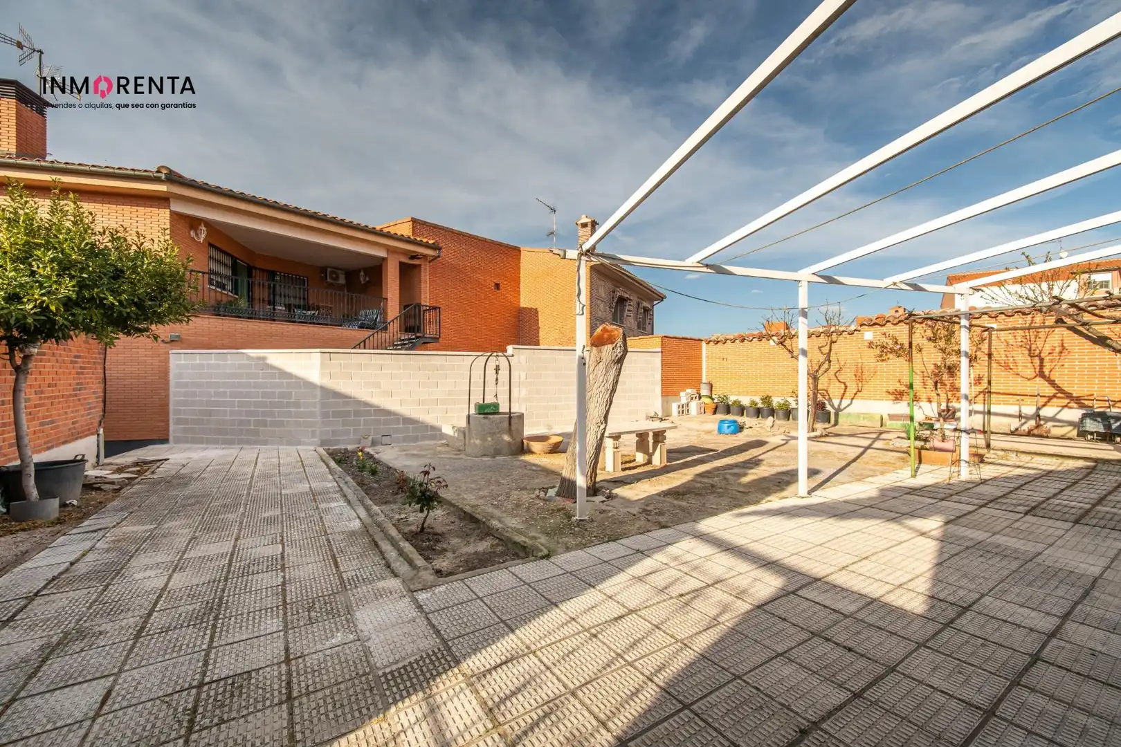 Exterior view of Houses for sale in Villamanta