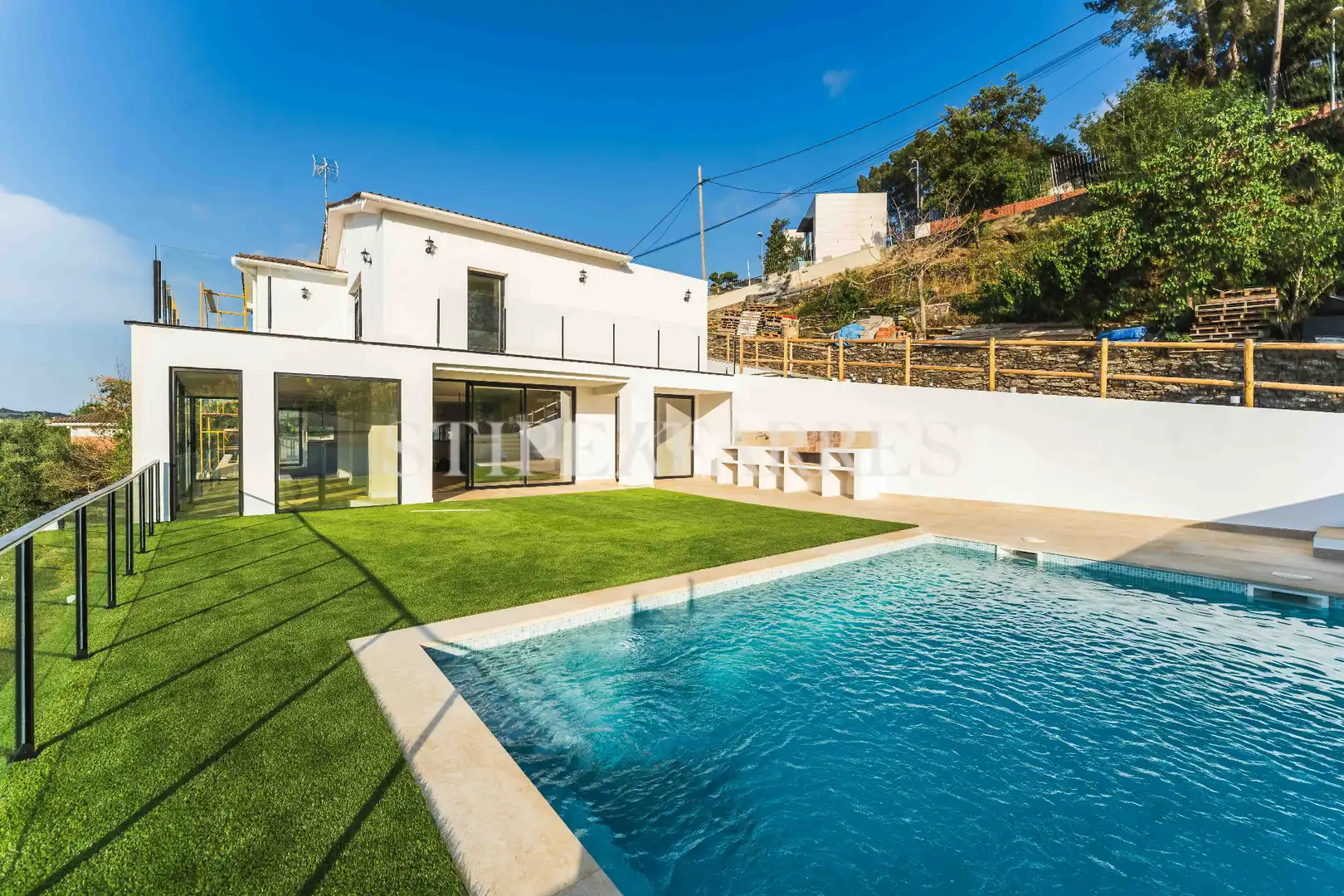 Vista exterior de Casa o xalet en venda en Sant Andreu de Llavaneres amb Aire condicionat, Calefacció i Jardí privat