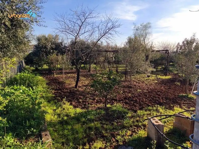Country house zum Verkauf in Villanueva del Fresno mit Klimaanlage und Alarm