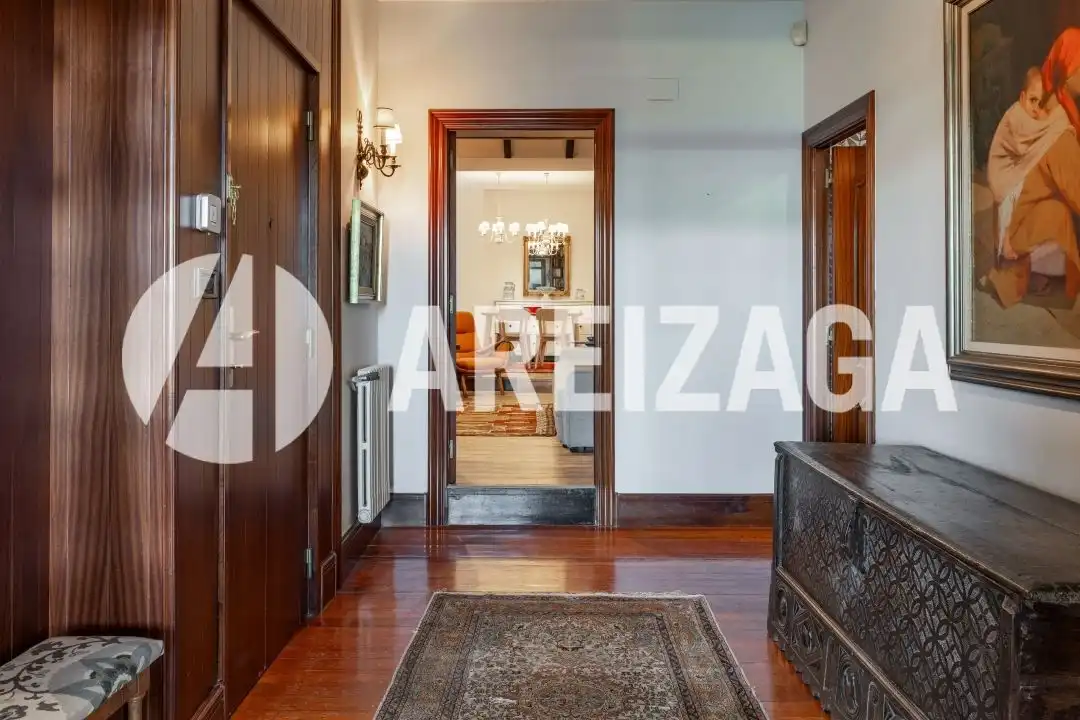 Piso en venta en Donostia - San Sebastián  con Calefacción, Terraza y Balcón