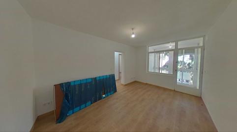 Foto 2 de Piso en venta en Calle Maqueda, Aluche,  Madrid Capital