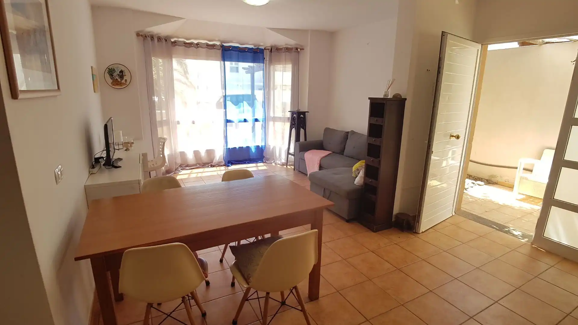 Sala de estar de Dúplex en venta en La Oliva con Jardín privado