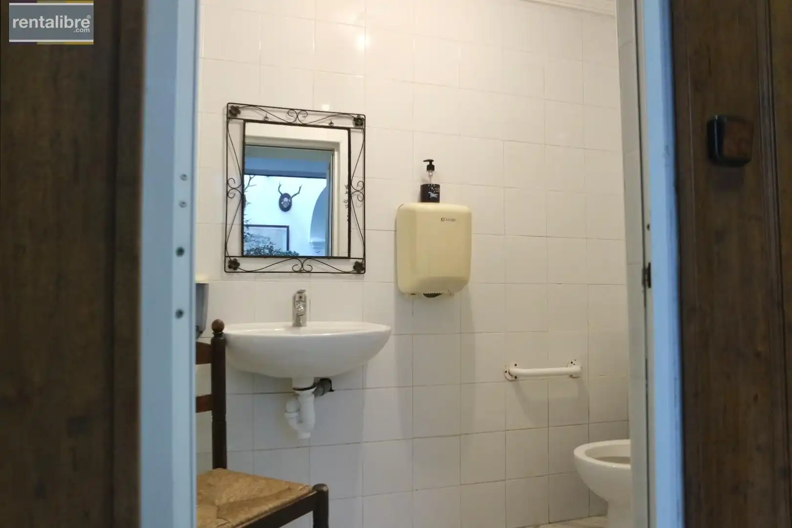 Bathroom of Houses for sale in Sanlúcar de Barrameda  with Heating, Terrace and Storage room