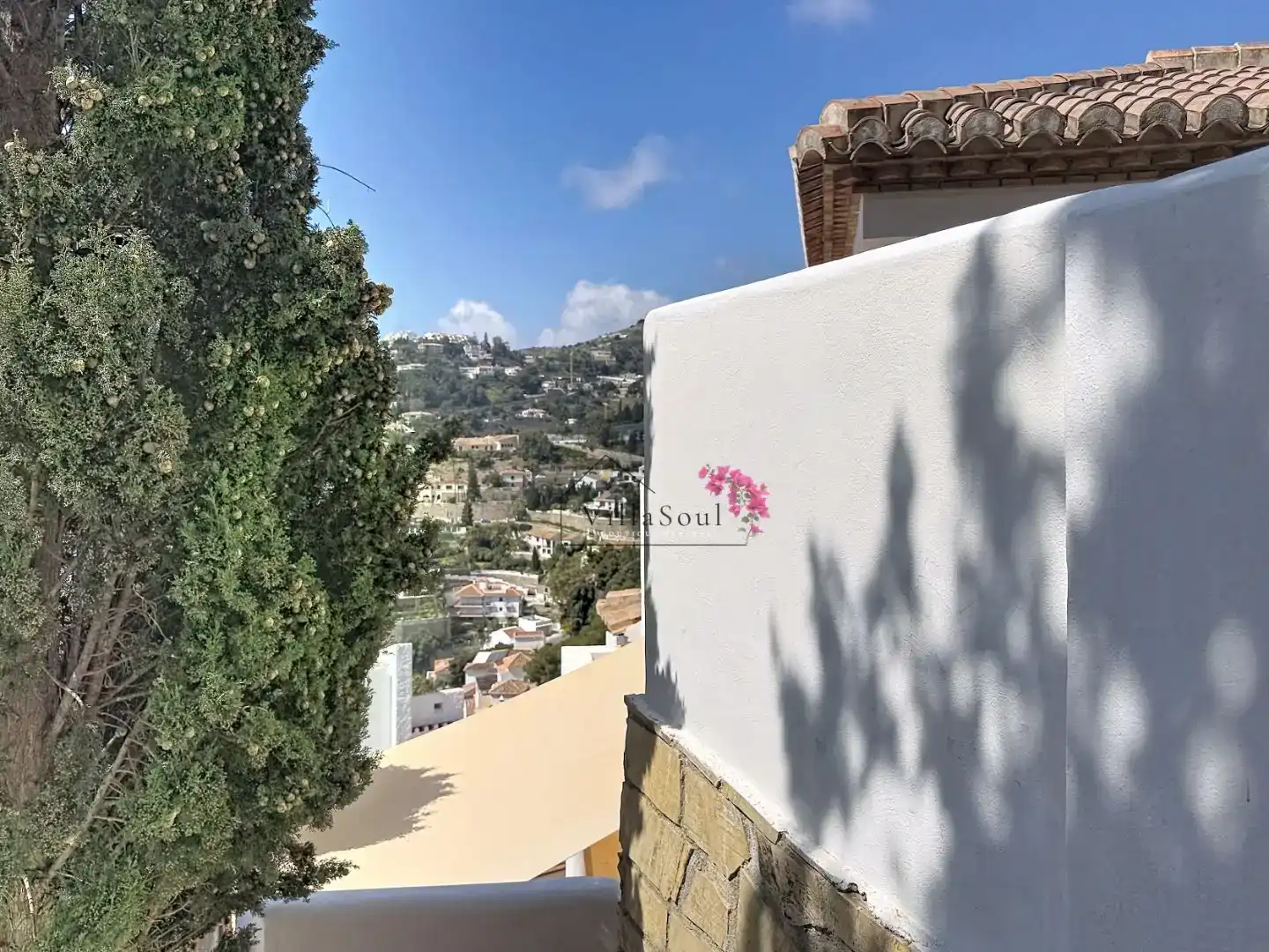 Terrassa de Casa o xalet en venda en Almuñécar amb Aire condicionat, Piscina i Balcó