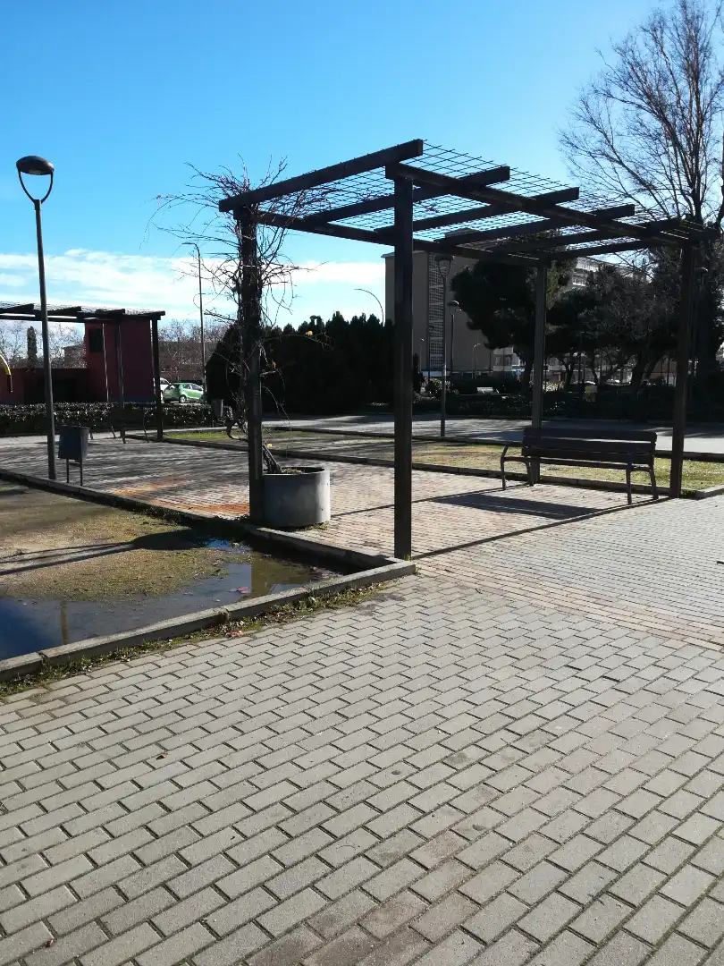 Individuel avec ascenseur à vendre à Avenida de la Onu