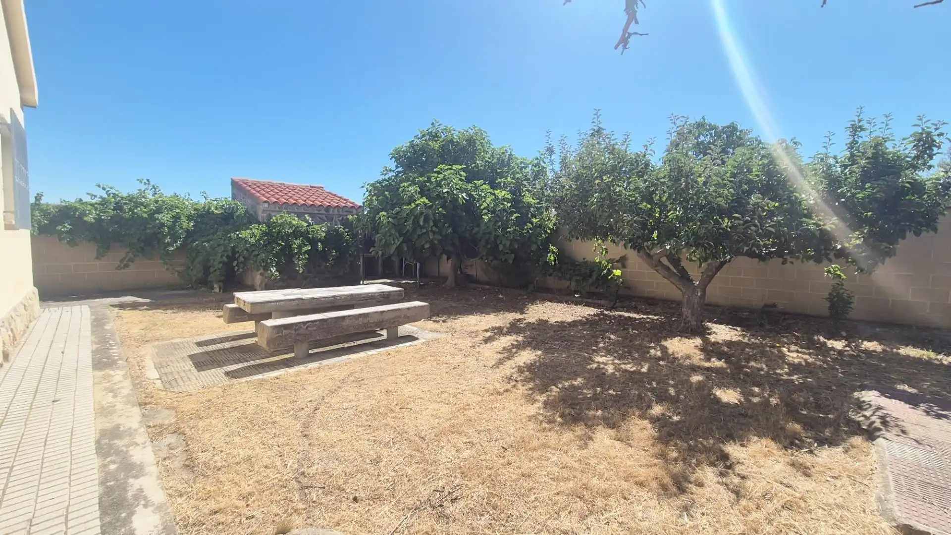 Garden of Houses for sale in Calvarrasa de Abajo  with Heating, Storage room and Furnished