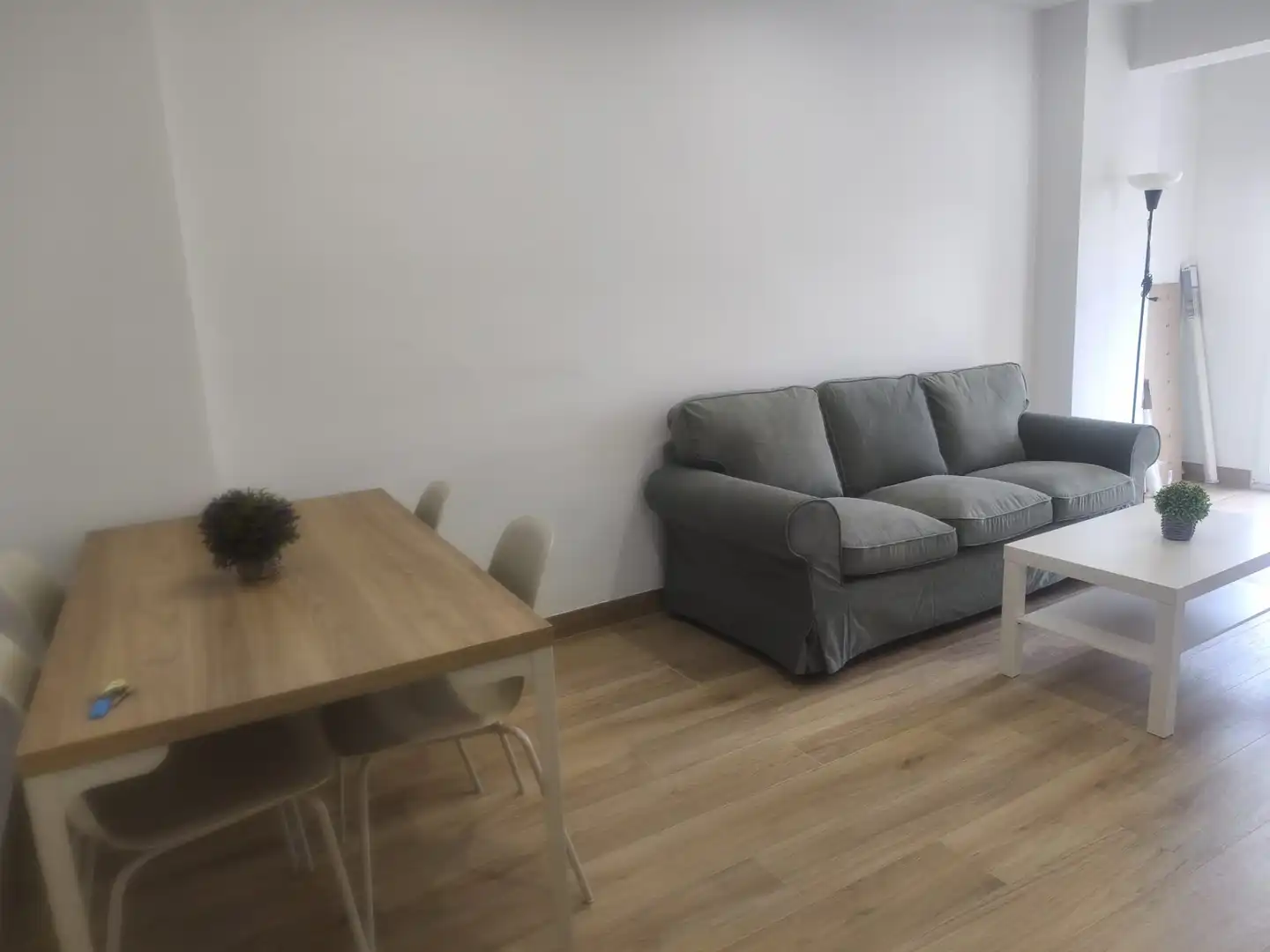 Flat for rent in Avenida de Madrid, Belén - San Roque