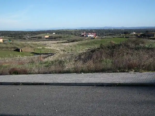 Terreni e lotti in vendita a Malpartida de Plasencia, imagen 2