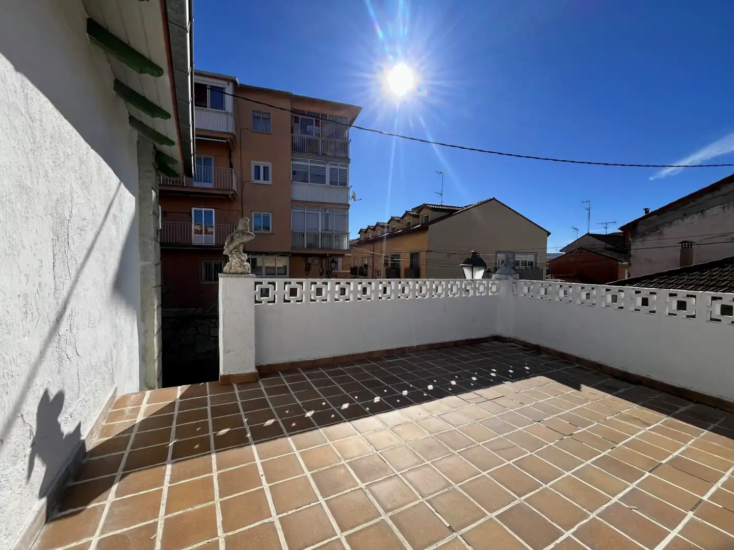 Vista exterior de Casa o xalet en venda en Guadarrama amb Calefacció, Jardí privat i Terrassa