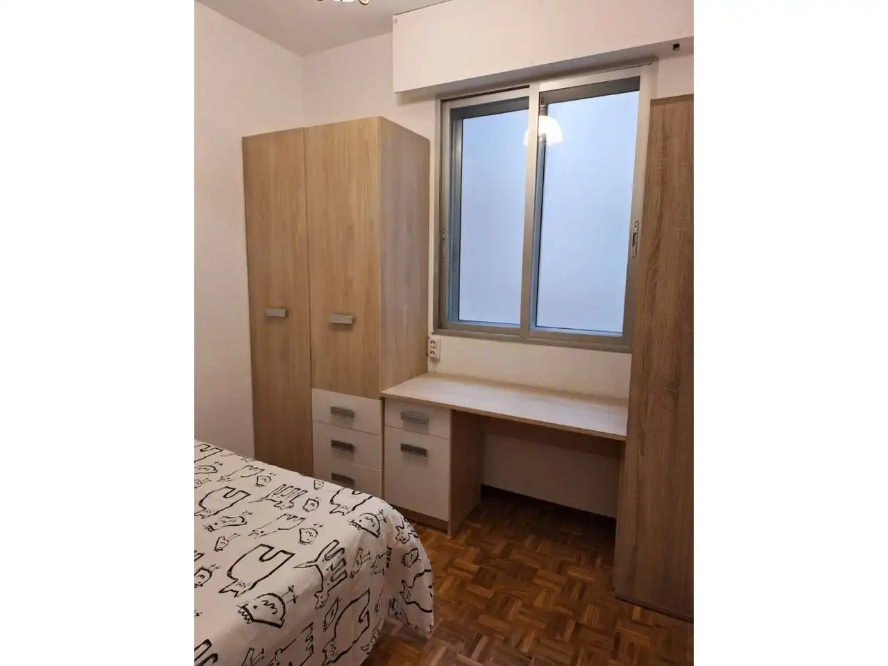 Habitación de Apartamento en venta en Burgos con Calefacción, Parquet y Terraza