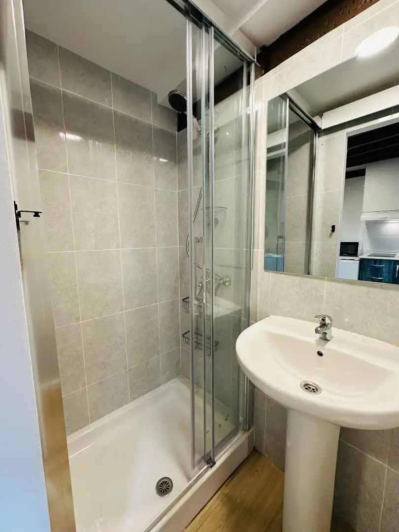 Wohnung zur Miete in Calle Capuchinas, 8, Centro - Sagrario