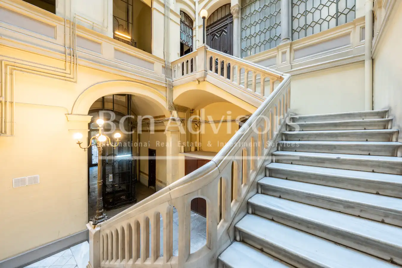 Appartamento con balcone in vendita a Carrer de Méndez Núñez, imagen 27