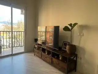 Sala de estar de Apartamento en venta en Reus con Parquet, Amueblado y Balcón