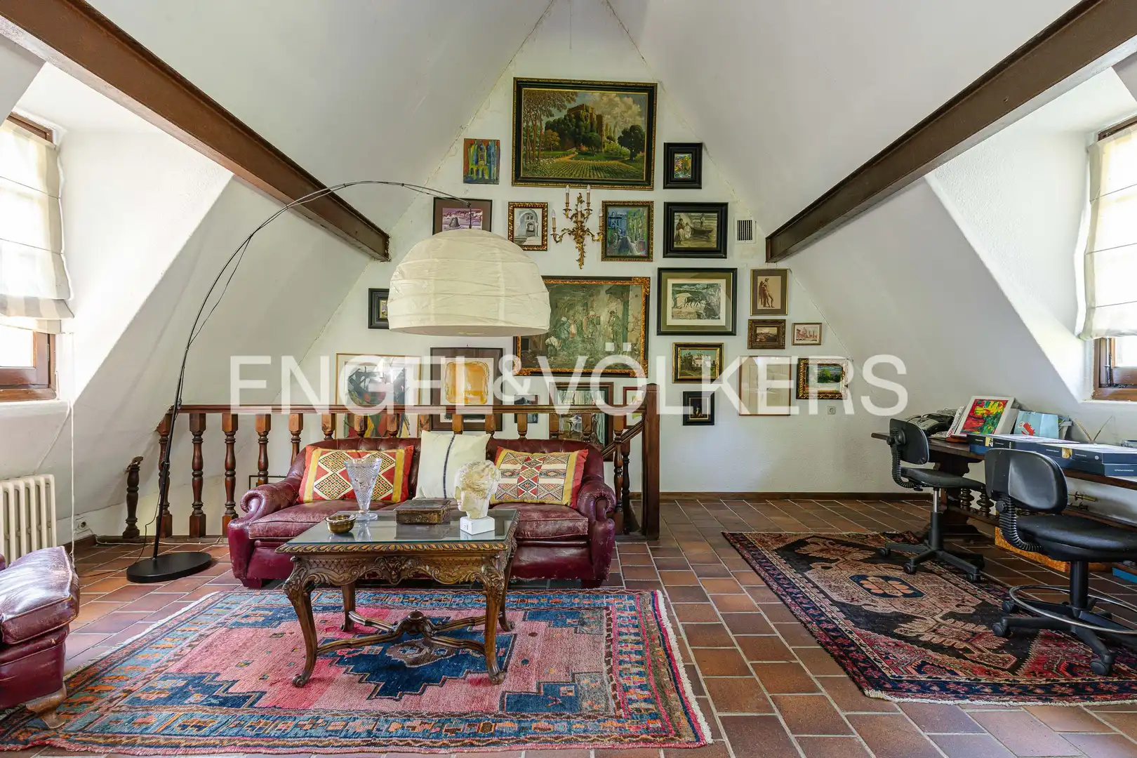 Sala de estar de Casa o chalet en venta en Pozuelo de Alarcón con Calefacción, Jardín privado y Piscina