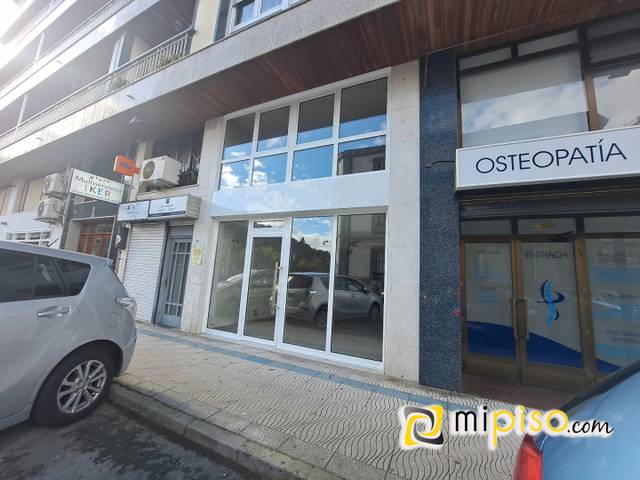 Local comercial en Alquiler en Centro