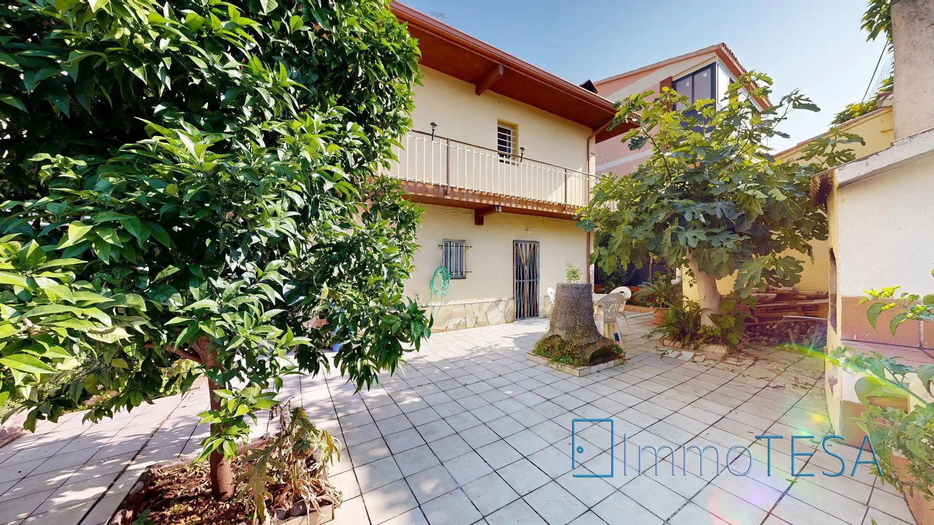 Vista exterior de Casa o chalet en venta en Barberà del Vallès con Calefacción, Jardín privado y Balcón