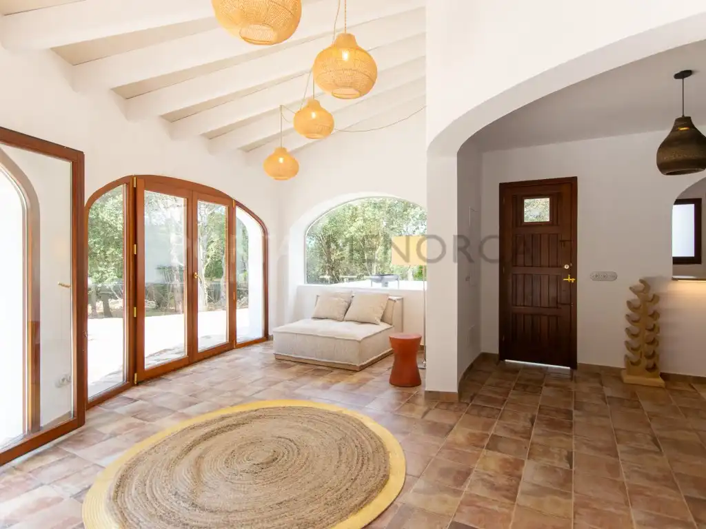 Finca rústica en venta en Ferreries con Piscina