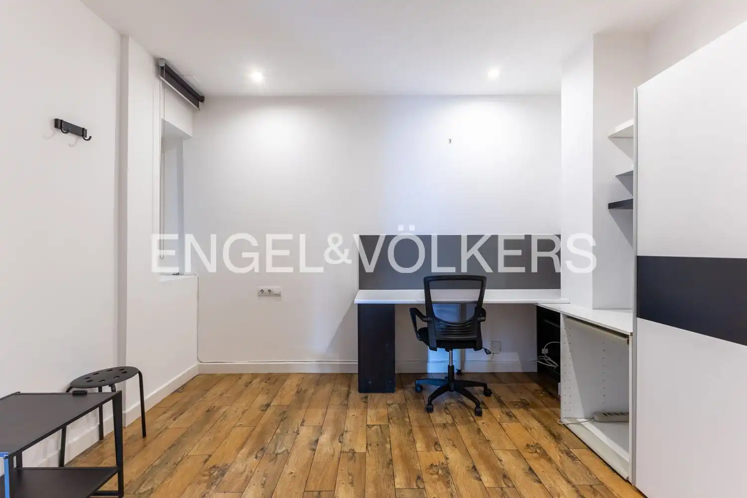 Flat for rent in Valencia  with Air Conditioner, Heating and Terrace