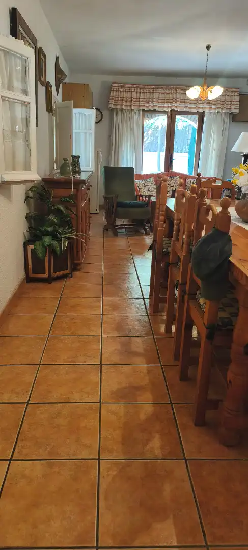 Casa o xalet en venda en Cadrete amb Aire condicionat, Jardí privat i Terrassa