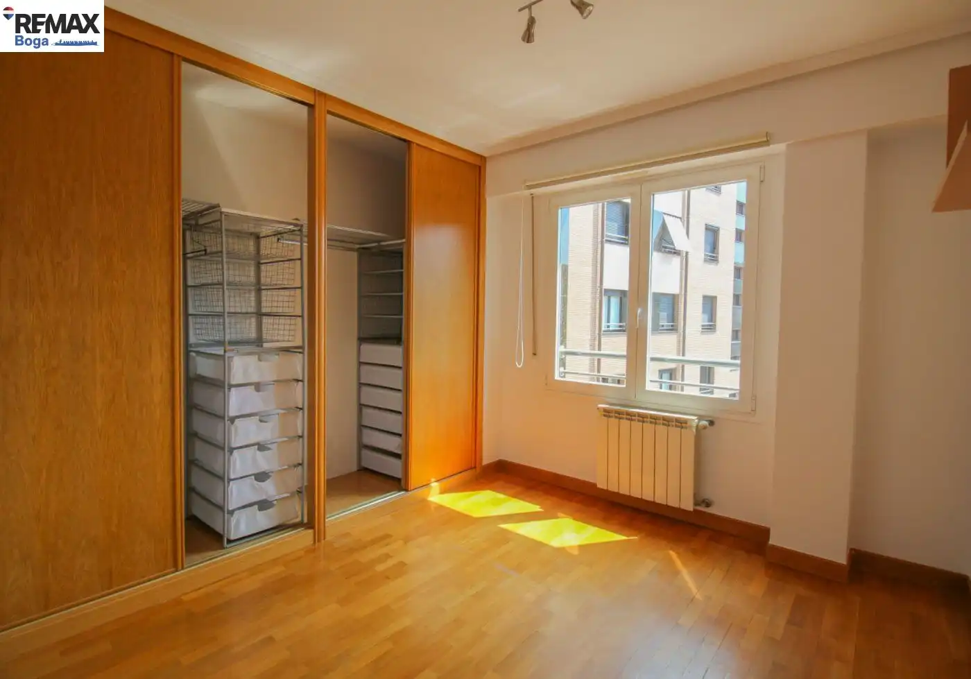 Schlafzimmer von Wohnung zum Verkauf in Donostia - San Sebastián  mit Heizung, Parkett und Terrasse