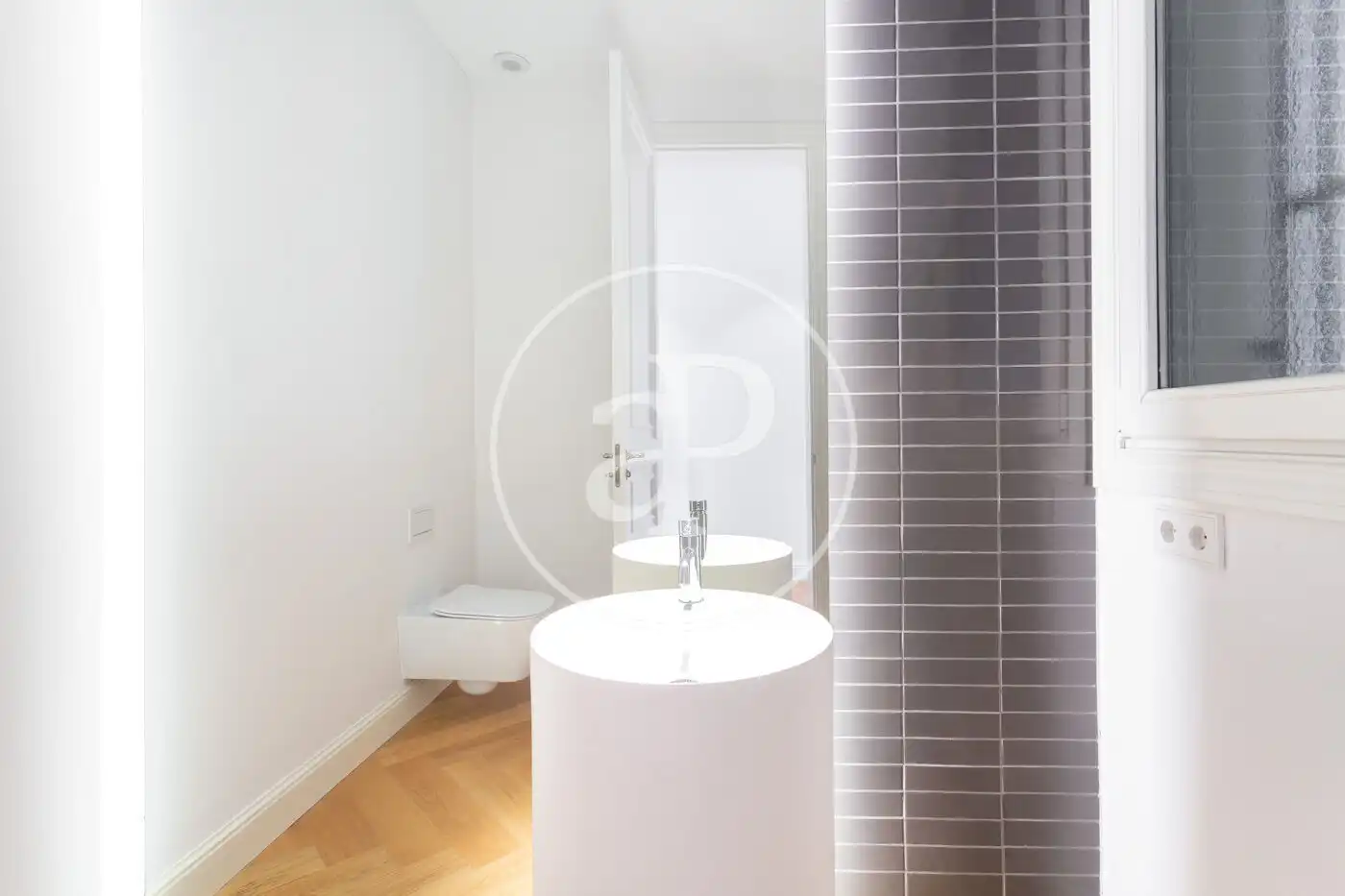Wohnung zur Miete in C/ de Girona, Dreta de l'Eixample
