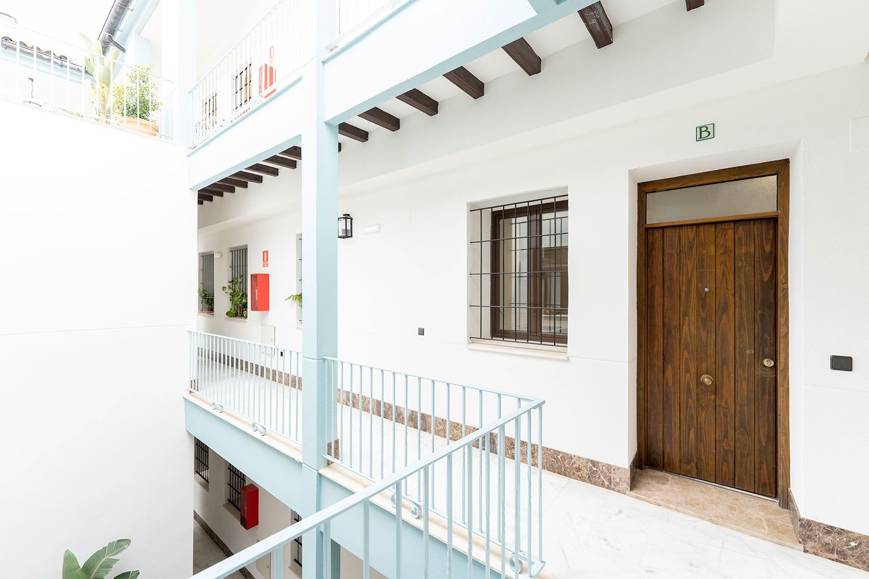 Flat for sale in  Sevilla Capital  with Air Conditioner
