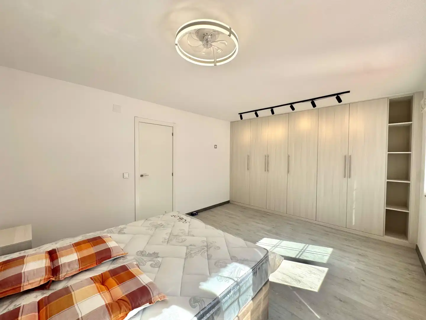 Habitación de Piso en venta en Gandia con Aire acondicionado, Terraza y Balcón