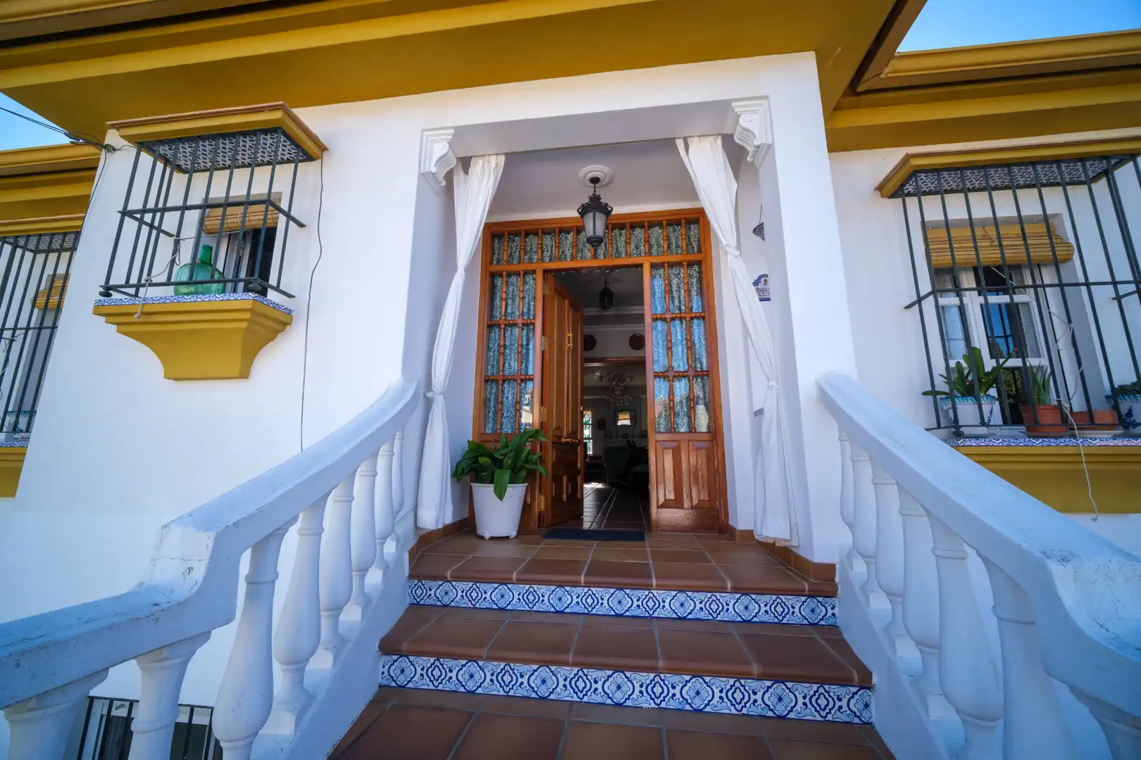 Casa o xalet en venda en Montequinto amb Jardí privat, Terrassa i Moblat