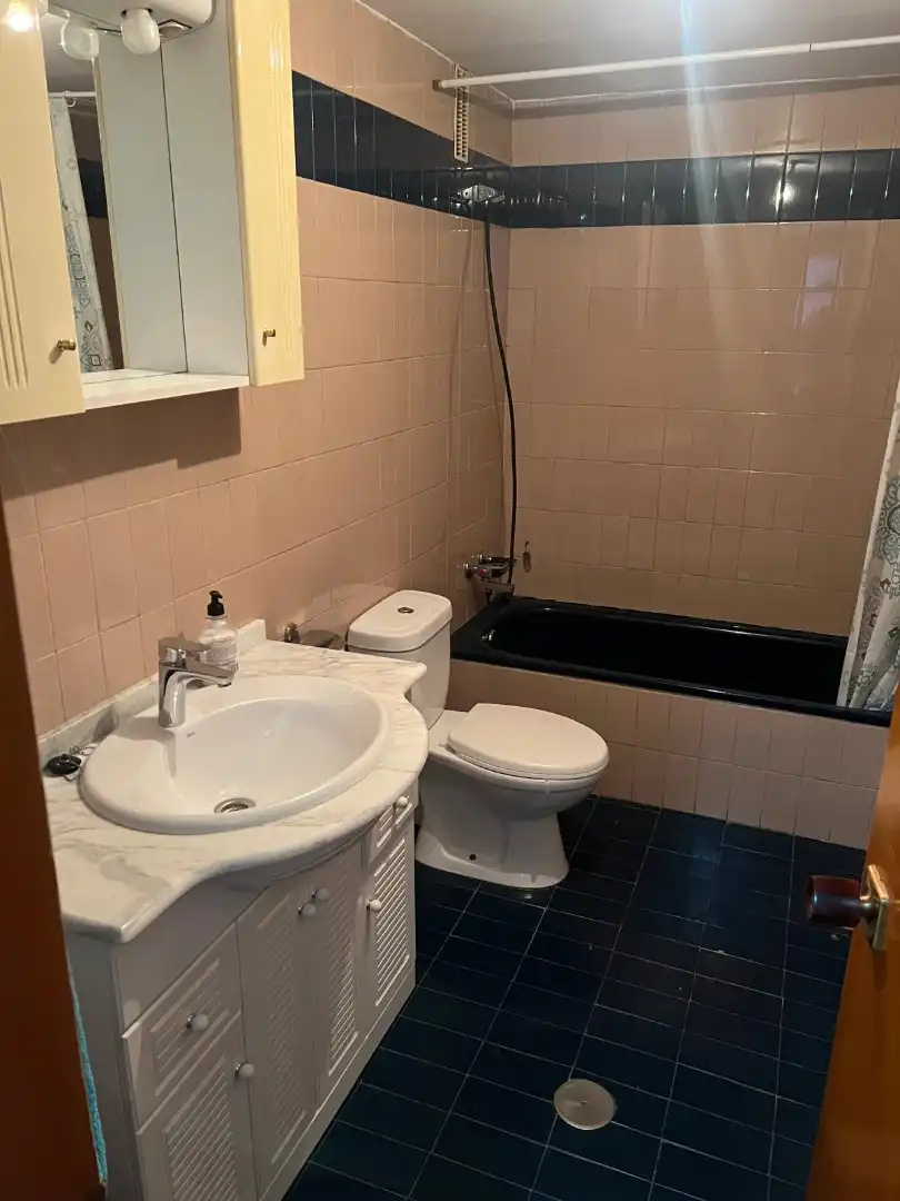 Bany de Pis en venda en A Coruña Capital 