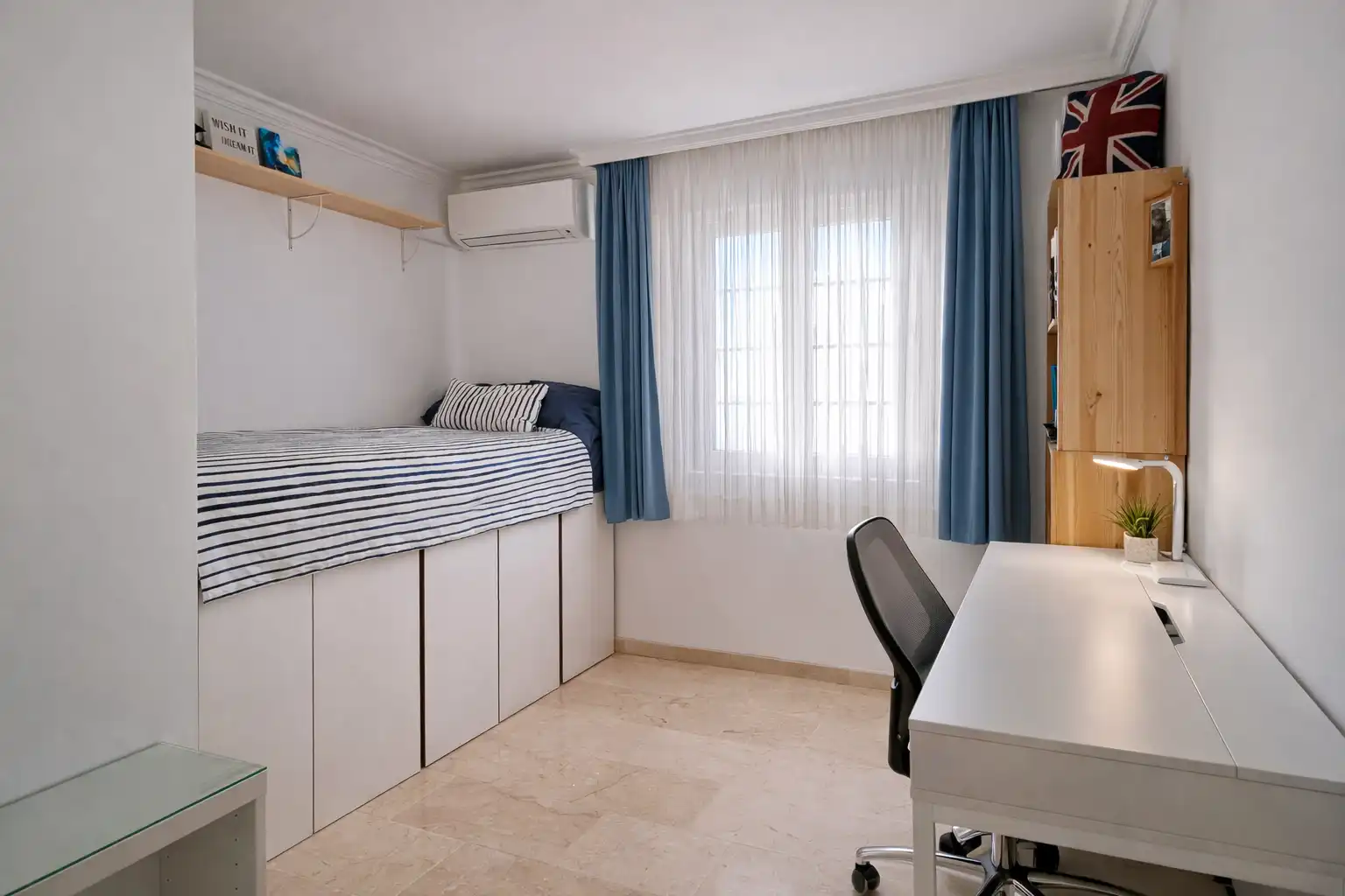 Home with terrace for sale in Estepona Pueblo, imagen 29