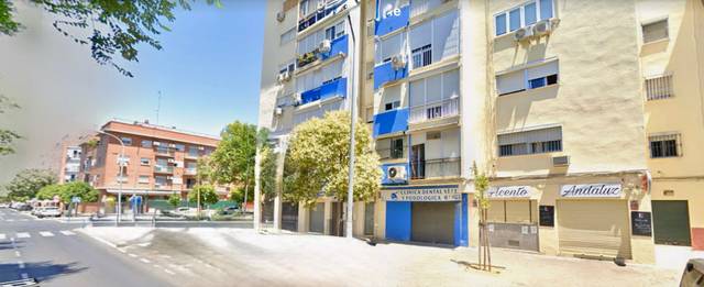 Local comercial en Alquiler en Emilia Barral, 3 en Parque Alcosa