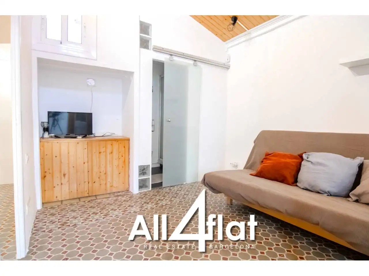 Terrasse von Wohnung zur Miete in L'Hospitalet de Llobregat mit Klimaanlage, Privatgarten und Möbliert