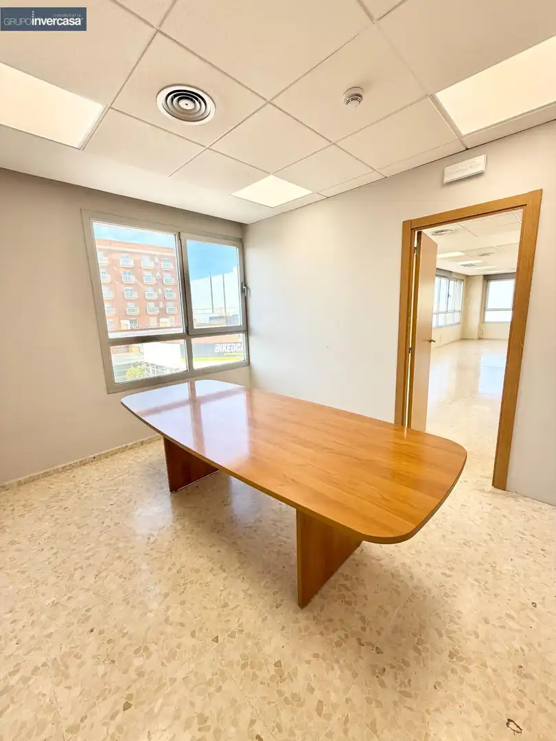 Büro zum Verkauf in Alfafar mit Klimaanlage und Heizung