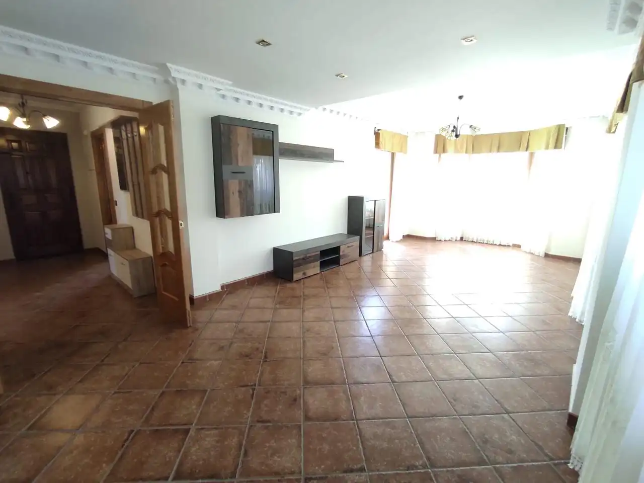 Sala de estar de Casa o chalet en venta en Marina de Cudeyo con Calefacción, Jardín privado y Parquet