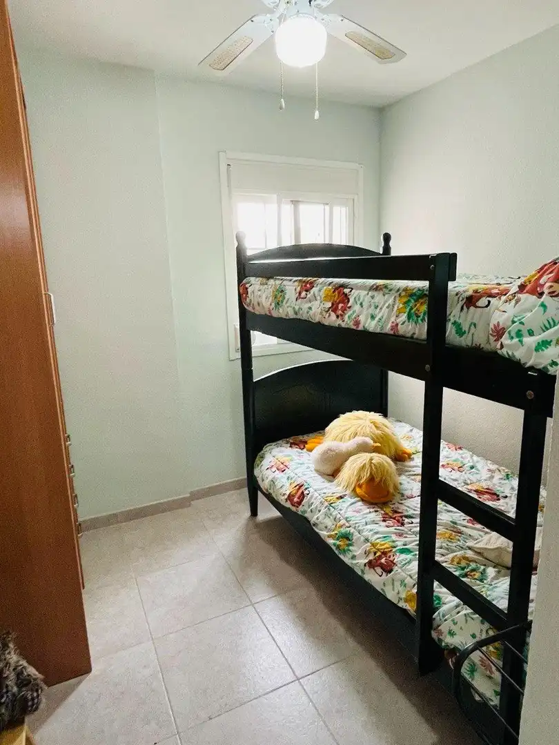 Bedroom of Flat for sale in Sueca  with Air Conditioner, Private garden and Storage room