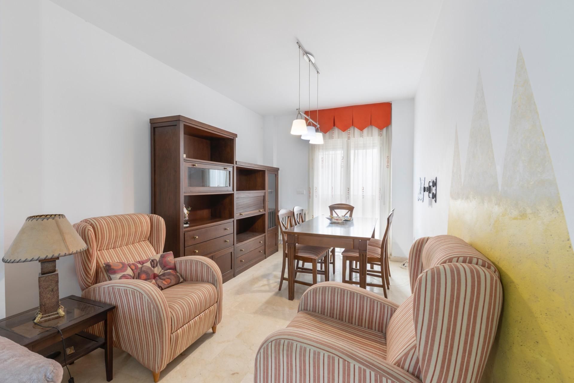 Living room of Single-family semi-detached for sale in  Granada Capital  with Air Conditioner, Heating and Terrace
