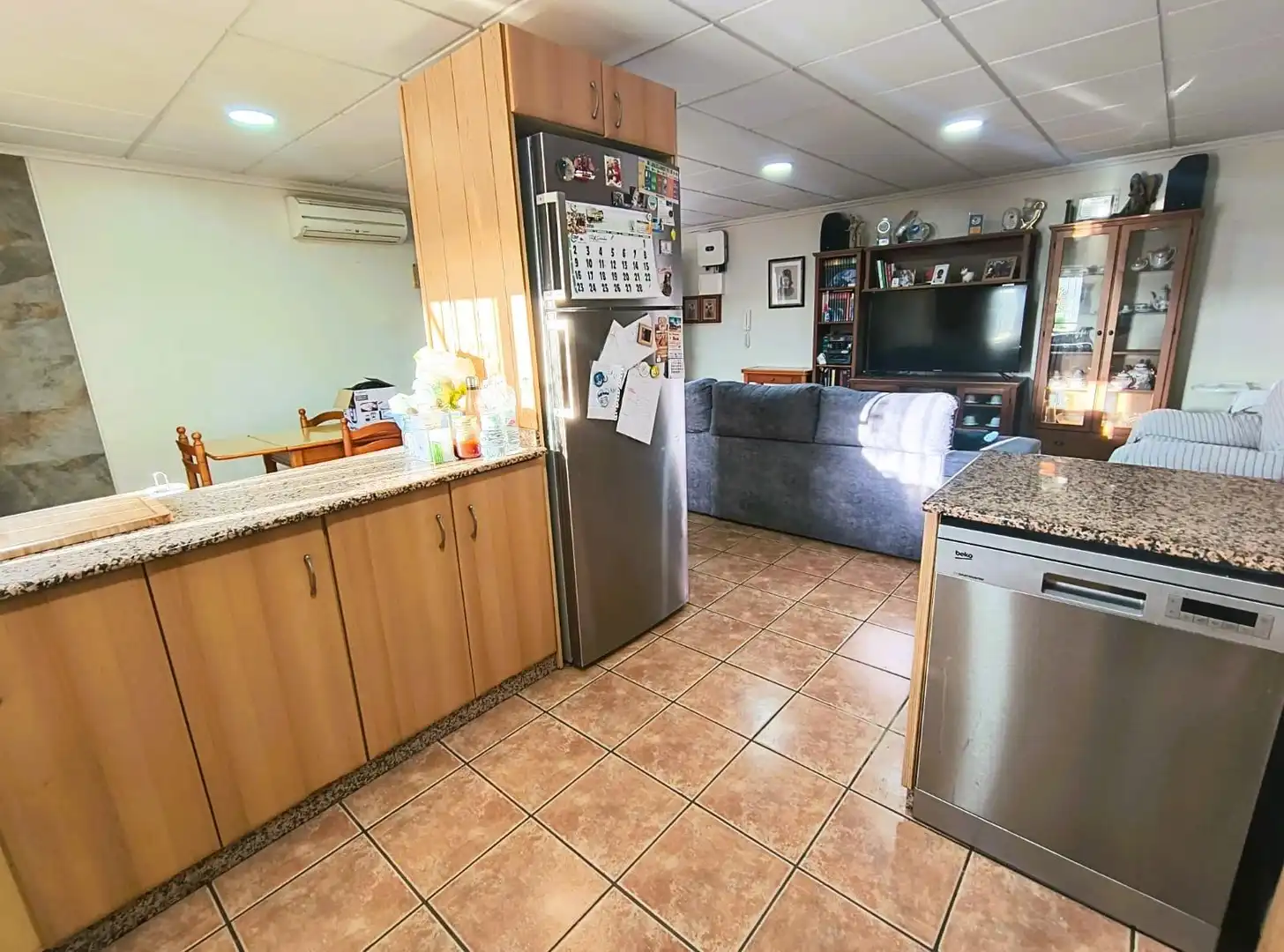 Cuina de Casa o xalet en venda en Crevillent amb Aire condicionat, Jardí privat i Traster