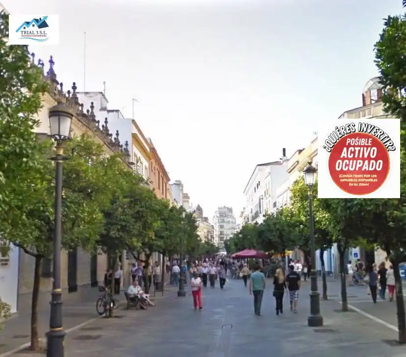 Vista exterior de Pis en venda en Jerez de la Frontera