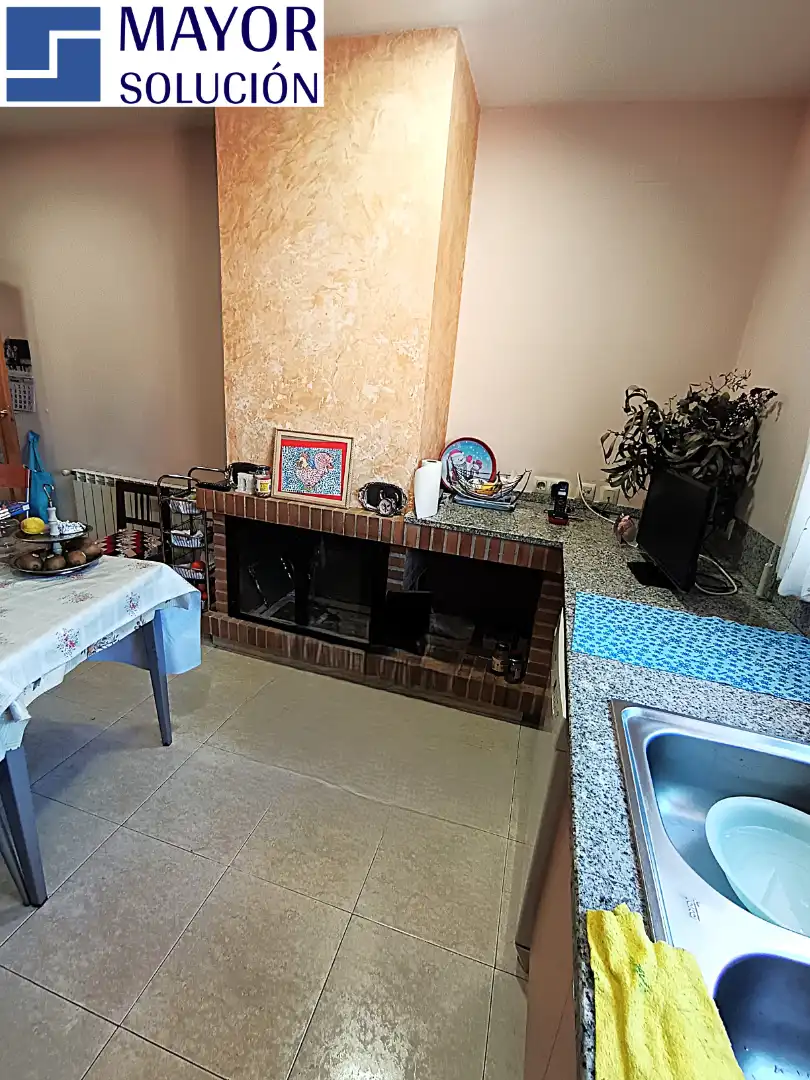 Casa o xalet en venda en Medinyà amb Aire condicionat, Calefacció i Jardí privat