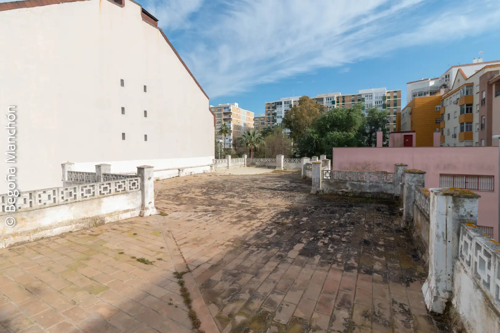 Vista exterior de Casa o chalet en venta en Cádiz con Jardín privado, Terraza y Trastero