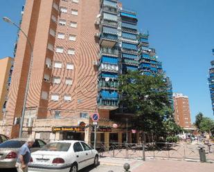 Vista exterior de Pis en venda en Fuenlabrada amb Calefacció, Jardí privat i Parquet