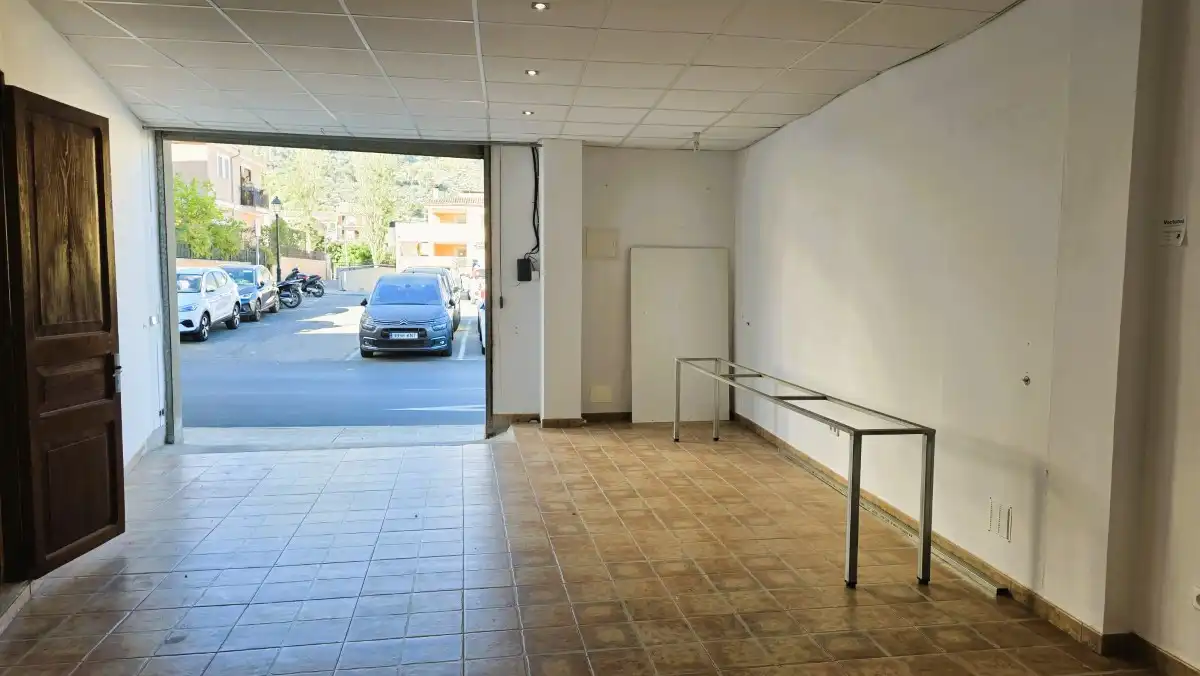 Geschaftsraum zur Miete in Sóller