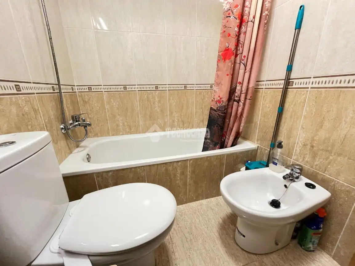 Baño de Piso en venta en Pozuelo del Rey con Calefacción y Trastero