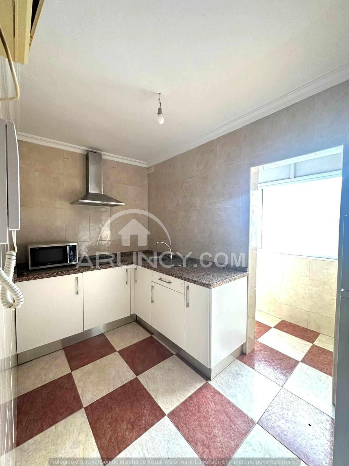 Kitchen of Flat for sale in Alcalá de Guadaira  with Terrace