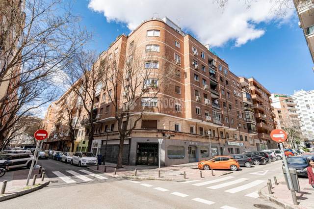 Piso en Venta en C. CACERES en Chopera