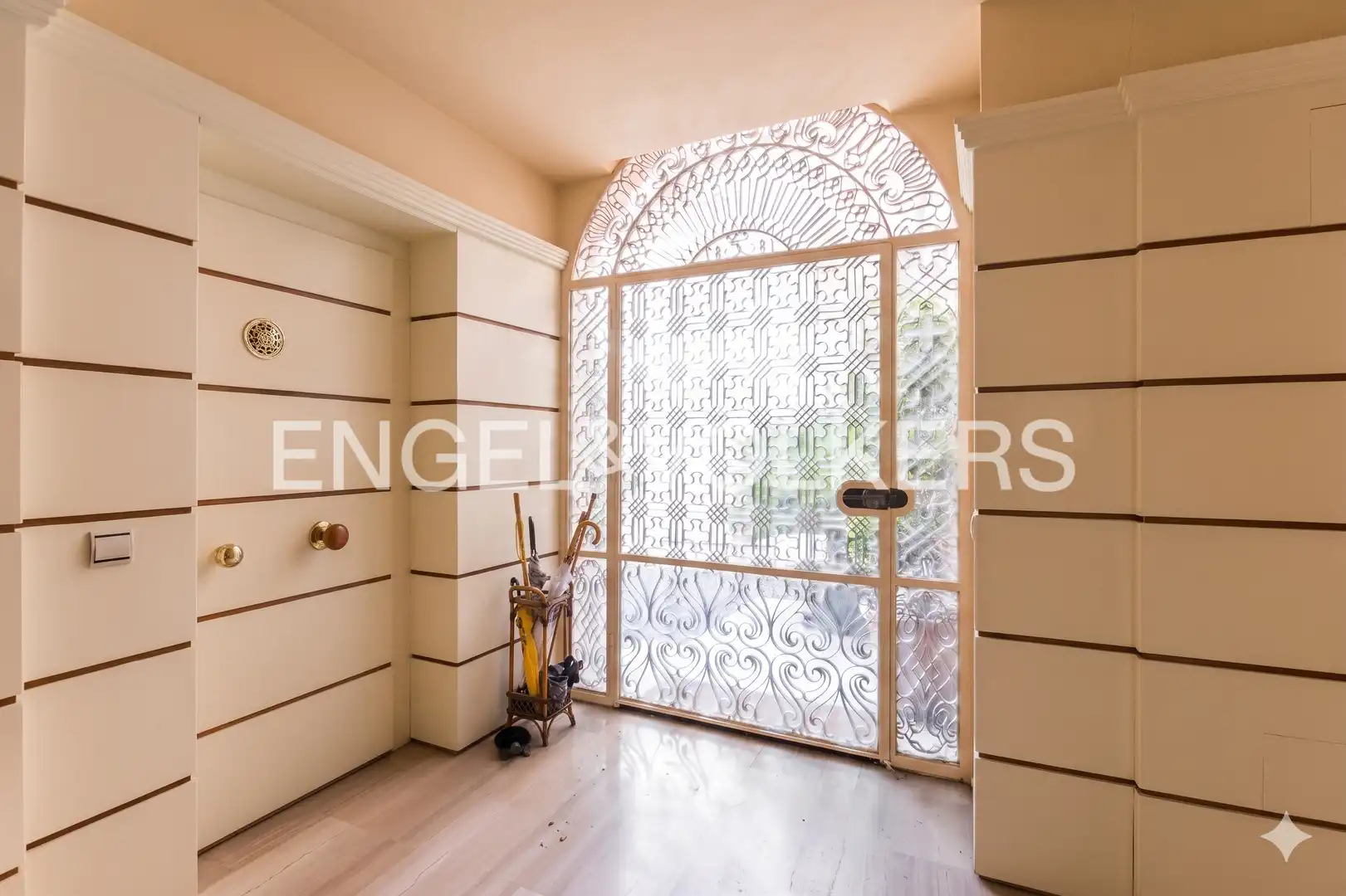 Houses for sale in Velilla de San Antonio  with Air Conditioner, Heating and Terrace